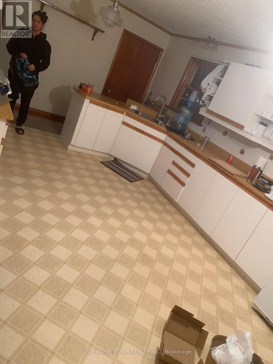 2445 Hespeler(Upper) Road, Cambridge, Ontario  N3C 2V3 - Photo 18 - X13023992