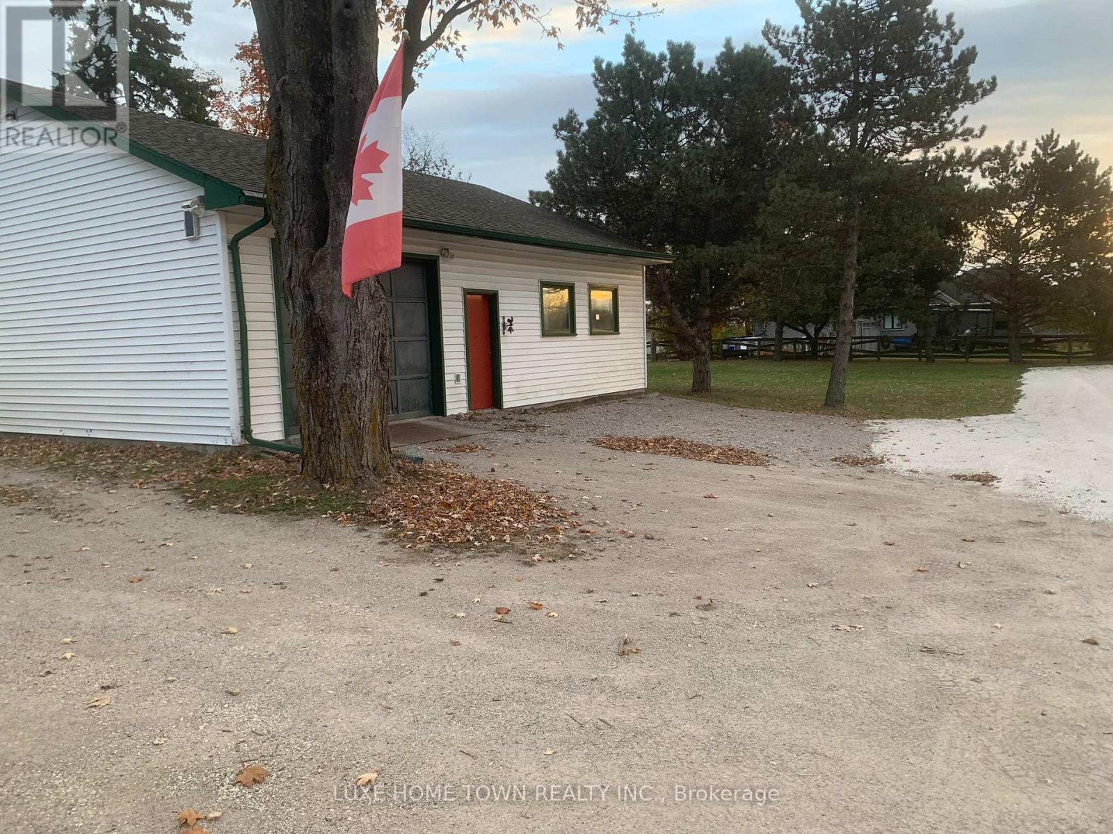 2445 Hespeler(Upper) Road, Cambridge, Ontario  N3C 2V3 - Photo 5 - X13023992