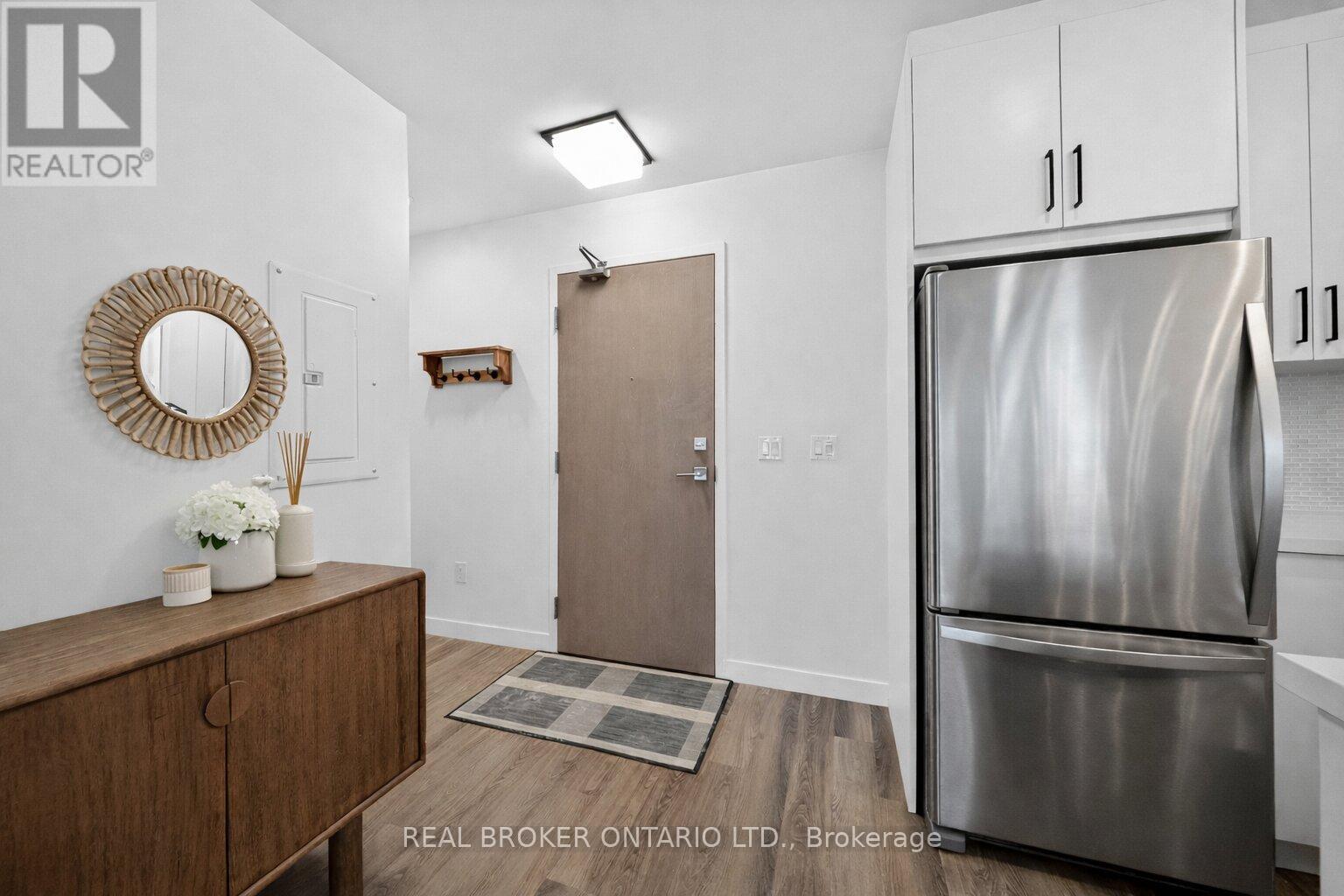 106 - 479 Charlton Avenue E, Hamilton (Stinson), Ontario  L8N 0B4 - Photo 2 - X13024150