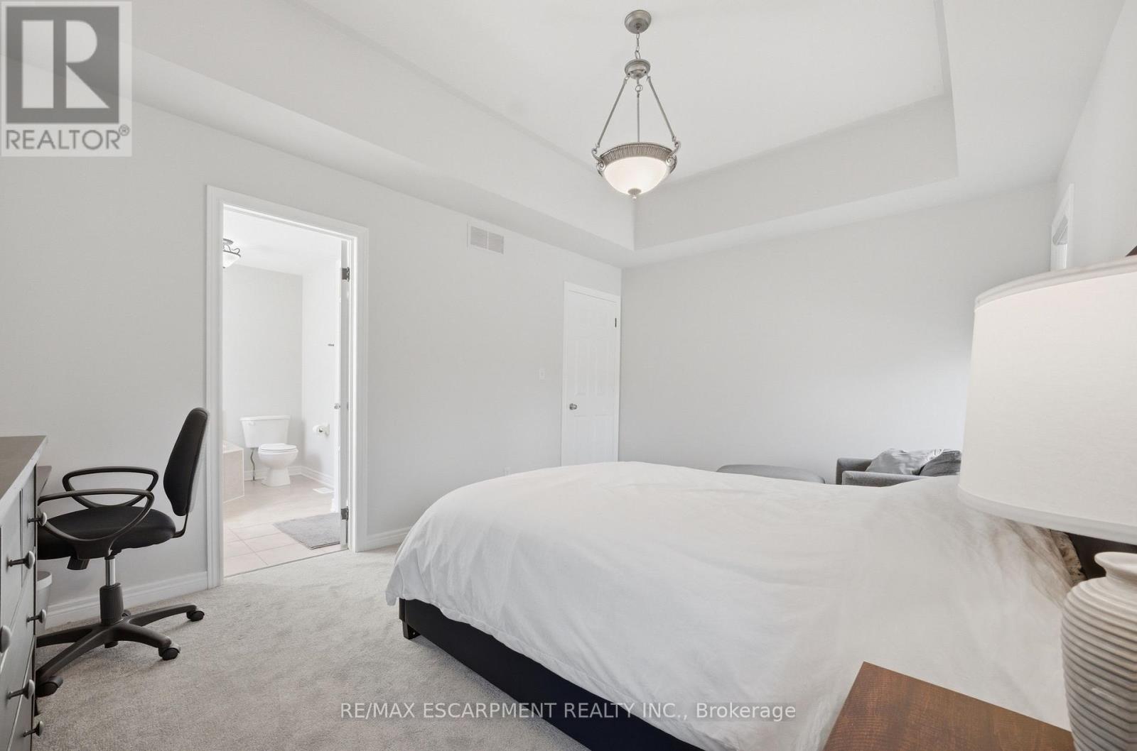 426 Barrington Court, Fort Erie, Ontario  L0S 1N0 - Photo 14 - X13024198