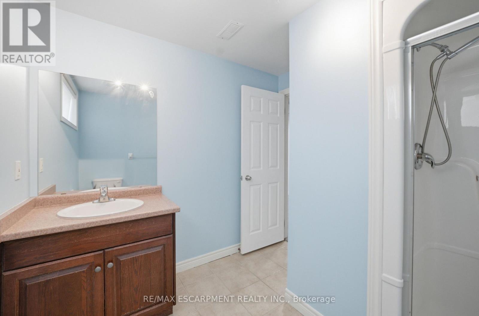 426 Barrington Court, Fort Erie, Ontario  L0S 1N0 - Photo 32 - X13024198