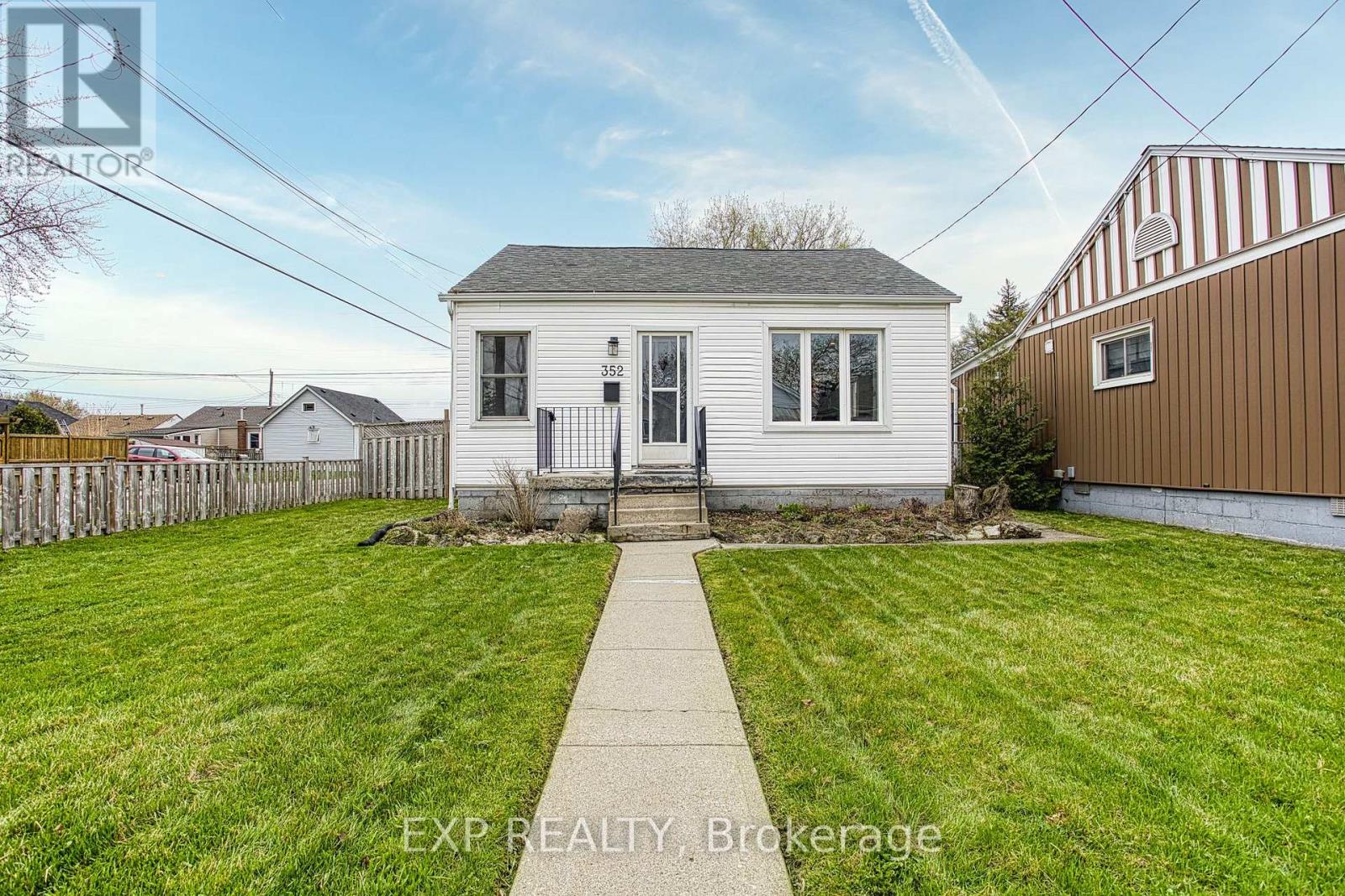 352 FAIRFIELD AVENUE, Hamilton, Ontario