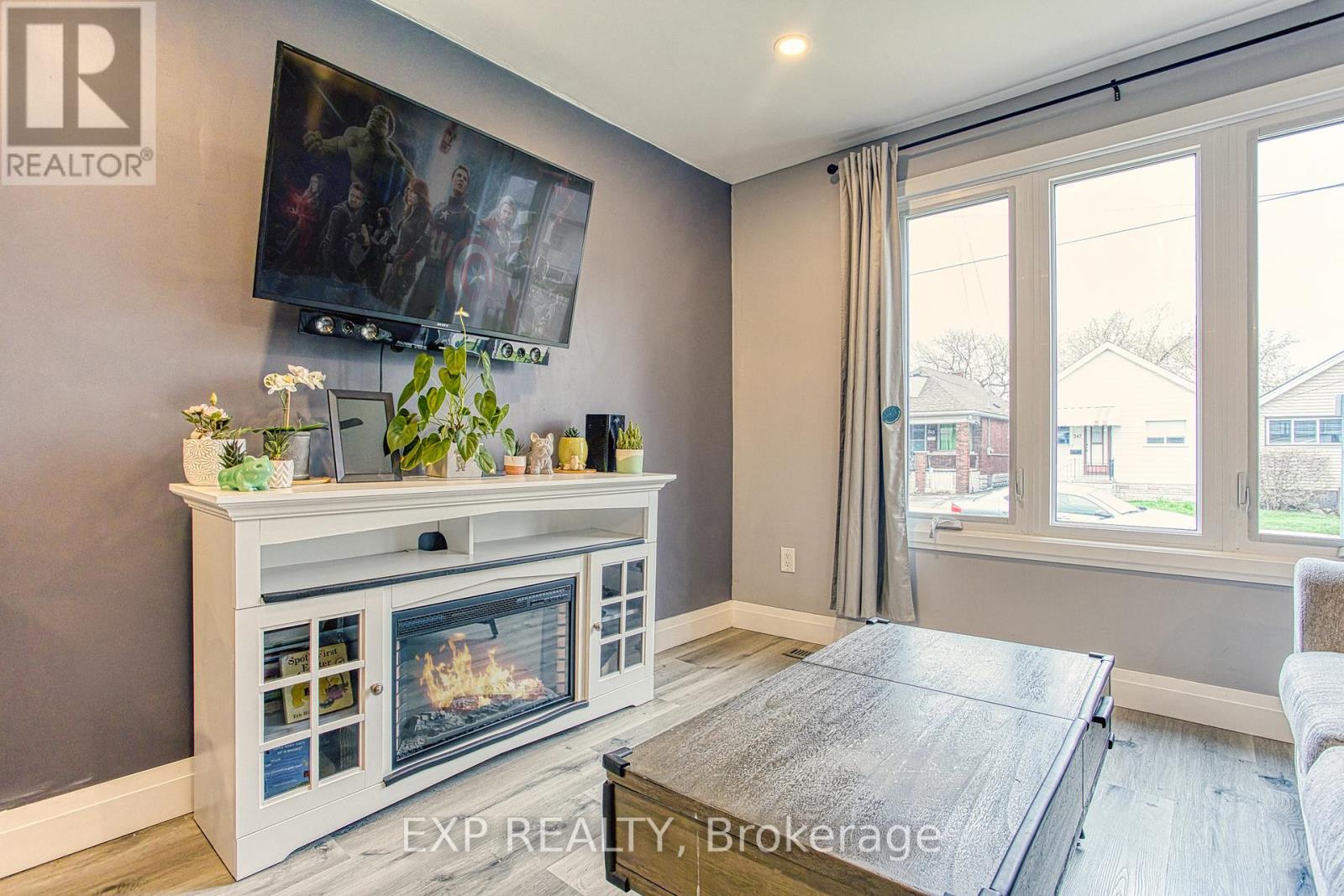 352 Fairfield Avenue, Hamilton (Homeside), Ontario  L8H 5H8 - Photo 9 - X13024236