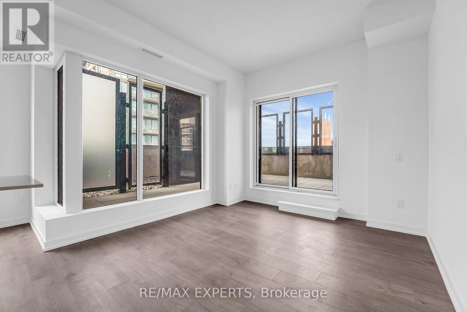 502 - 55 Duke Street, Kitchener, Ontario  N2H 0C9 - Photo 17 - X13024260