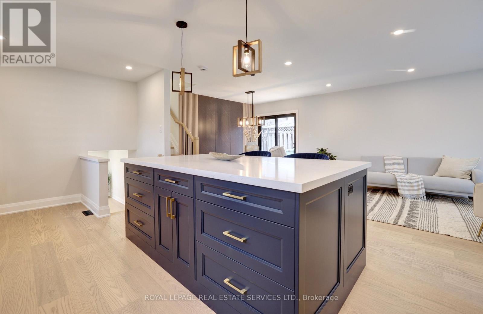 91 Forestgate Drive, Hamilton, Ontario  L9C 6A4 - Photo 14 - X13024318