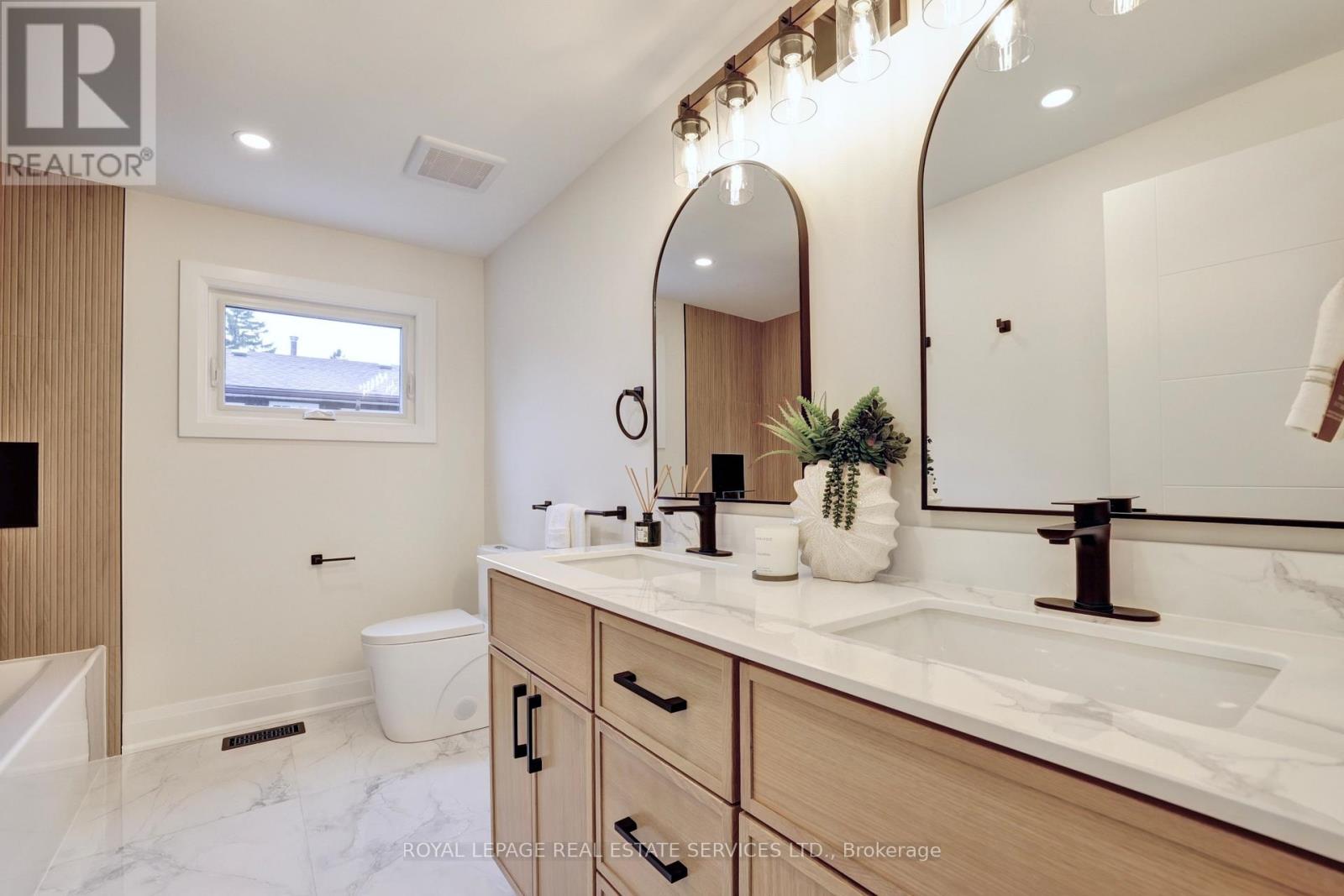 91 Forestgate Drive, Hamilton, Ontario  L9C 6A4 - Photo 21 - X13024318