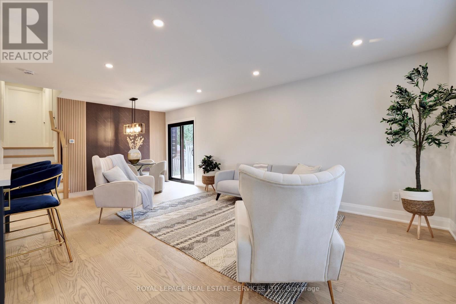 91 Forestgate Drive, Hamilton, Ontario  L9C 6A4 - Photo 6 - X13024318