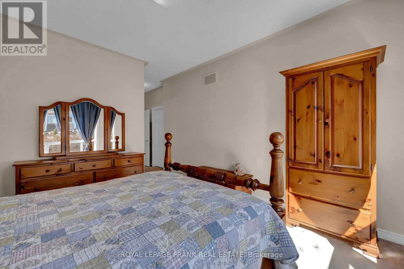 29 Rockland Crescent, Whitby (Brooklin), Ontario  L1M 0A8 - Photo 22 - E13024456