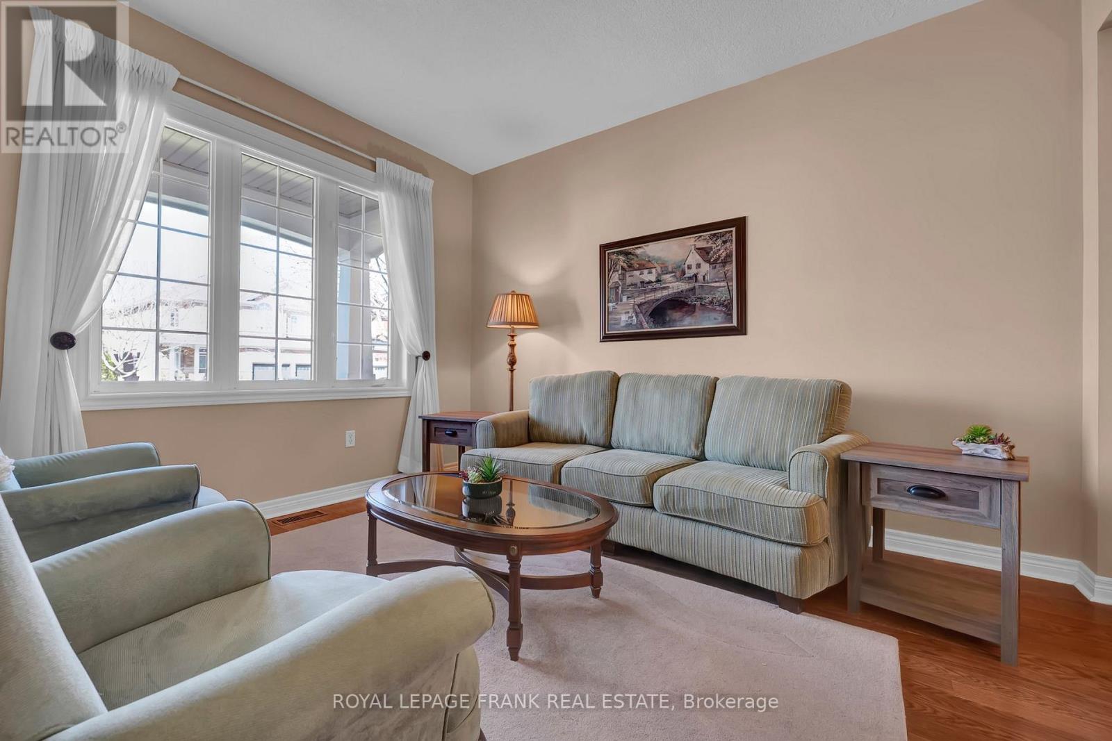 29 Rockland Crescent, Whitby (Brooklin), Ontario  L1M 0A8 - Photo 5 - E13024456