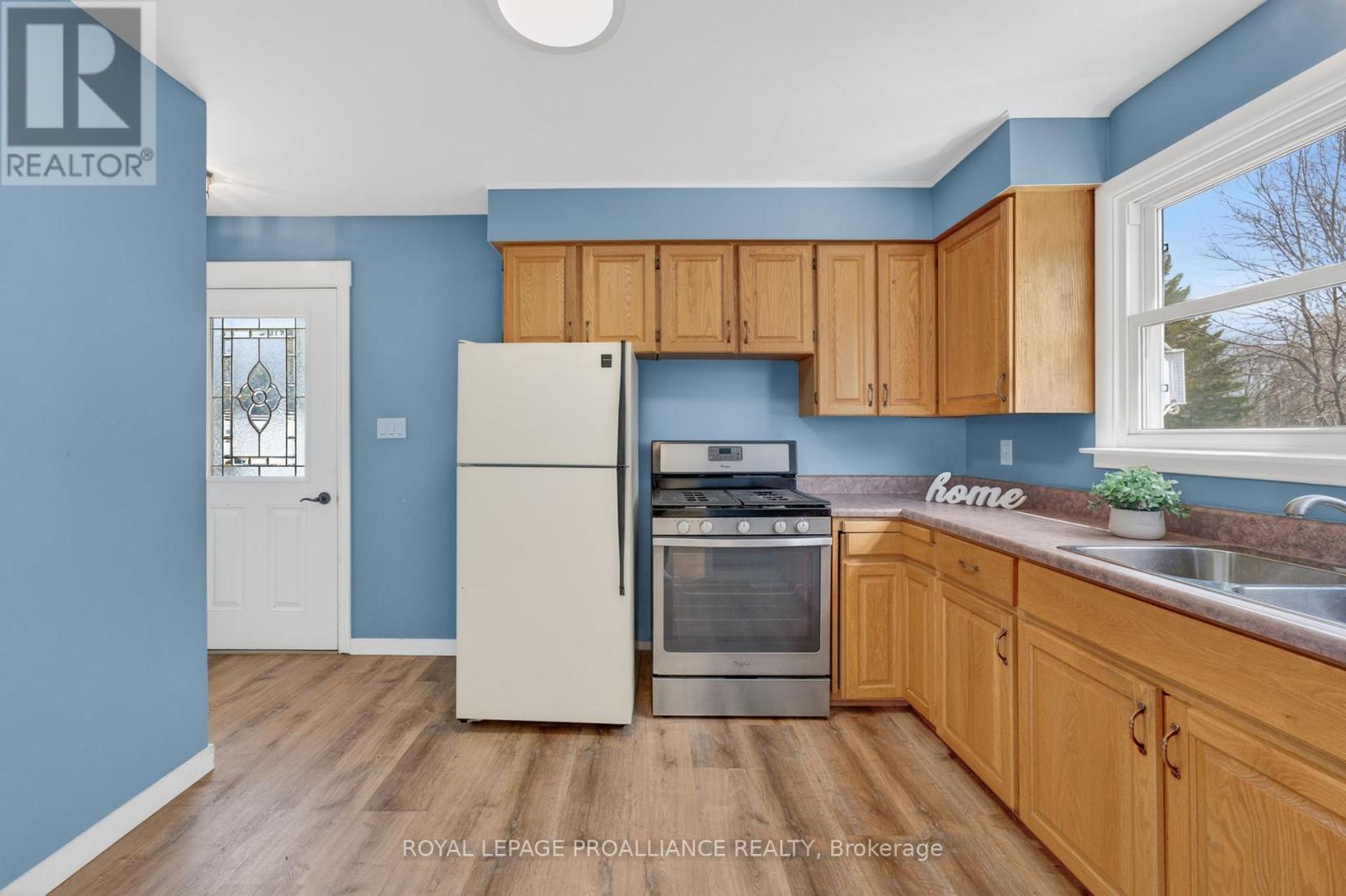 742 Wallbridge-Loyalist Road, Belleville, Ontario  K8N 4Z5 - Photo 8 - X13024488