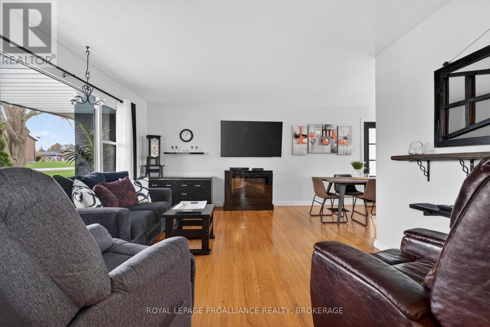 104 Park Drive, Greater Napanee, Ontario  K0H 1G0 - Photo 3 - X13024382