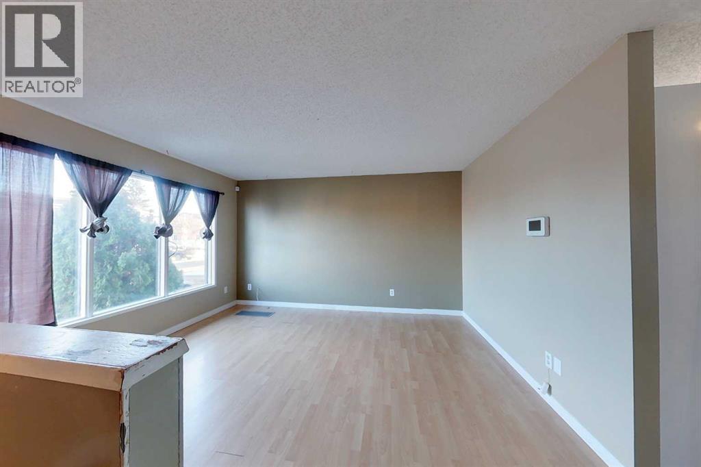 1004 12 Street, Slave Lake, Alberta  T0G 2A3 - Photo 6 - A2271921