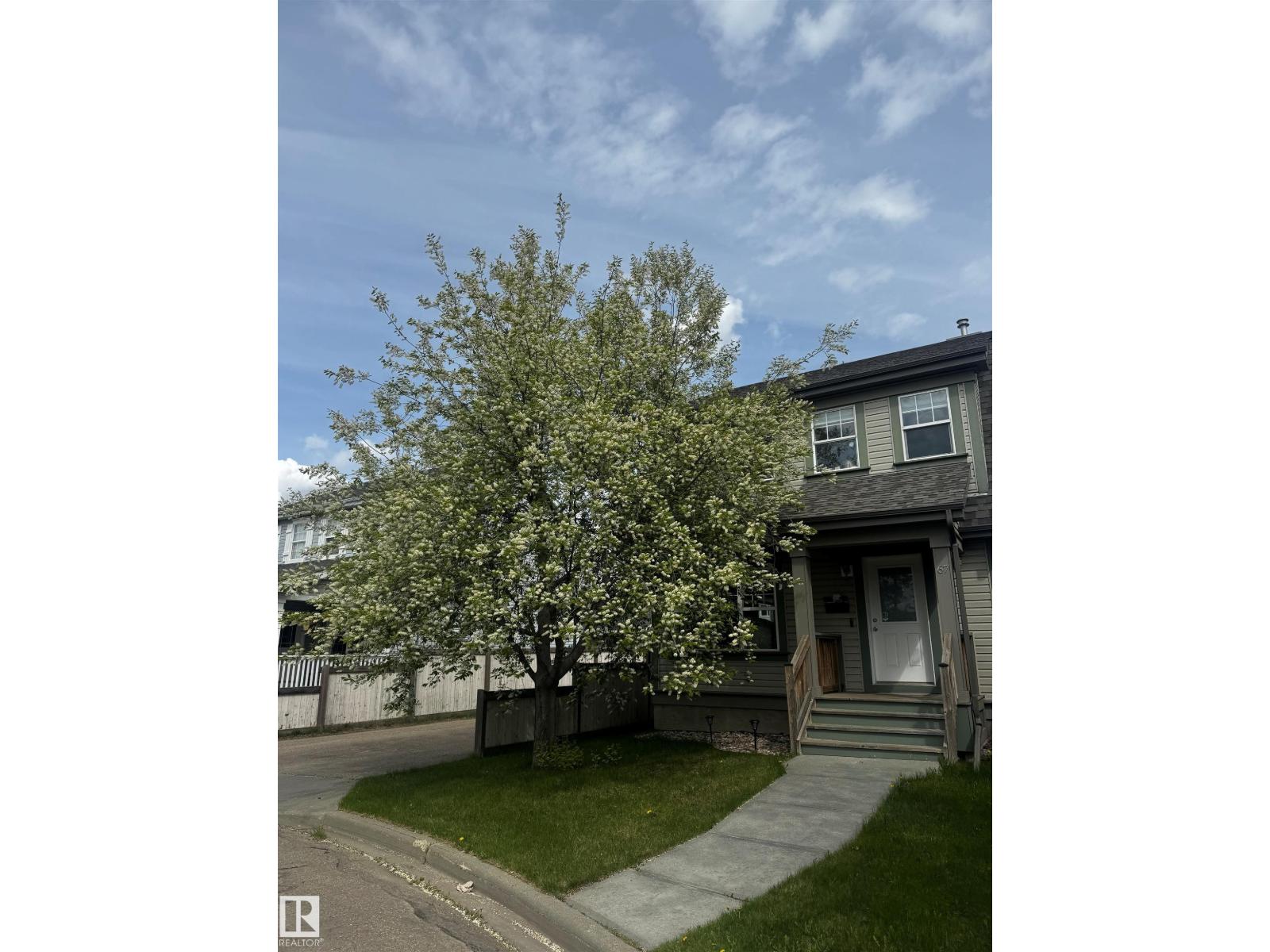 67 Summerfield Pt, Sherwood Park, Alberta  T8H 2P6 - Photo 2 - E4478126