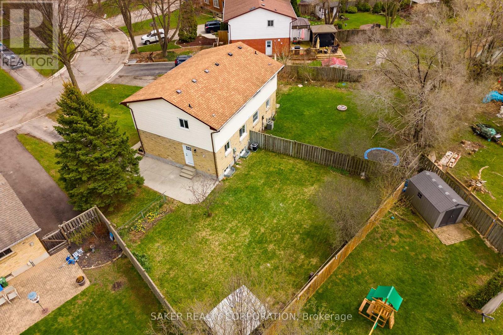 Photo 31 of 34 for 35 Kintail Crescent