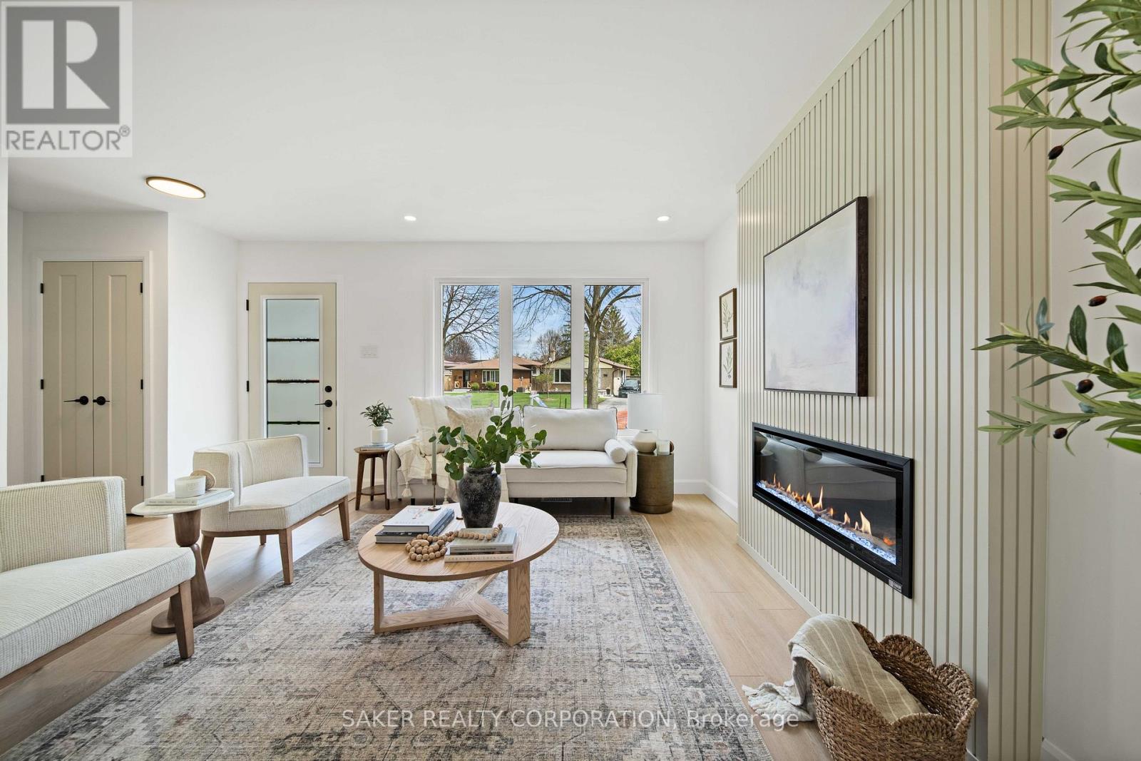 Photo 7 of 34 for 35 Kintail Crescent