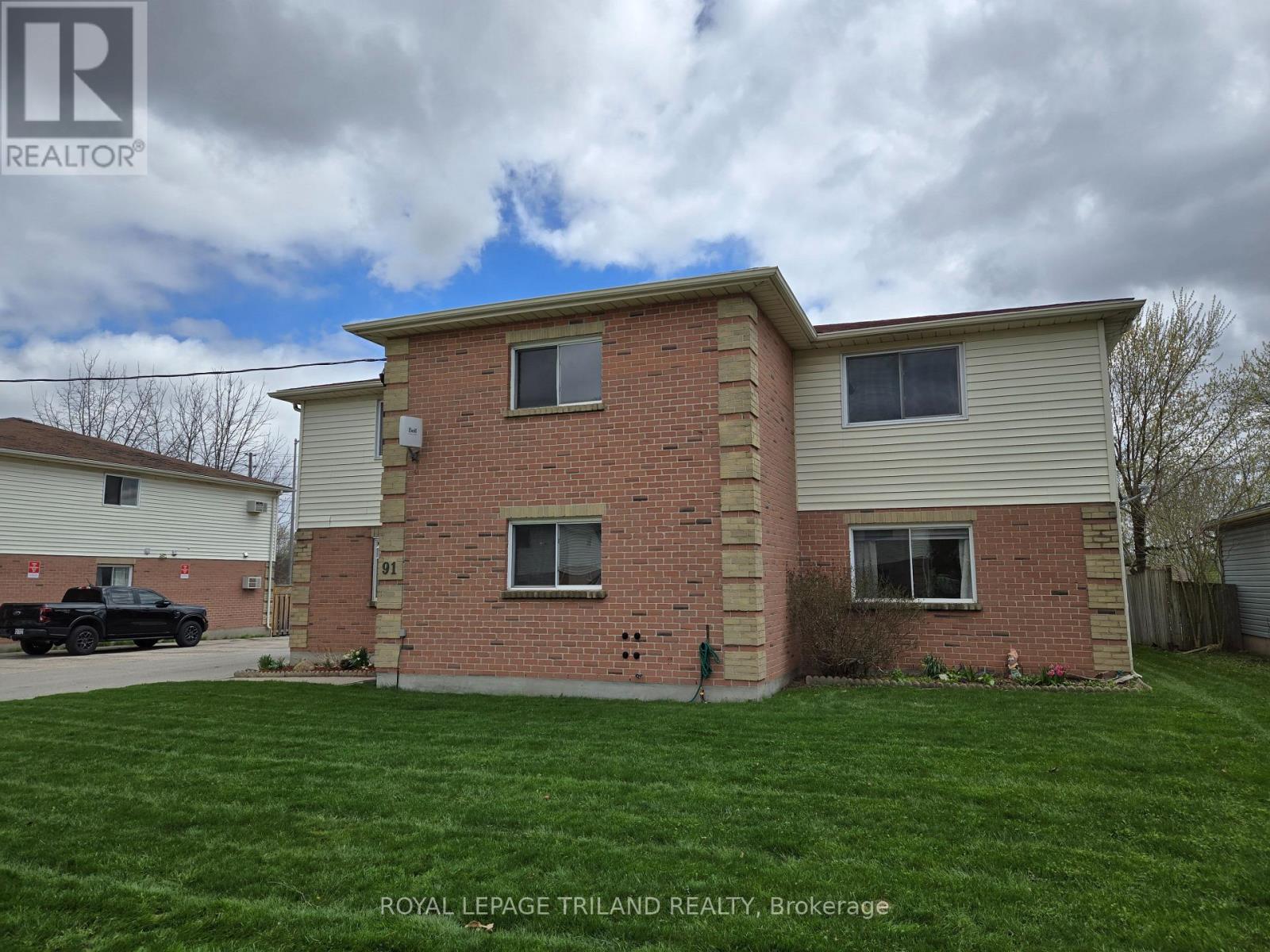 202 - 91 Alexandria Avenue, St. Thomas, Ontario  N5P 3M7 - Photo 1 - X13024386