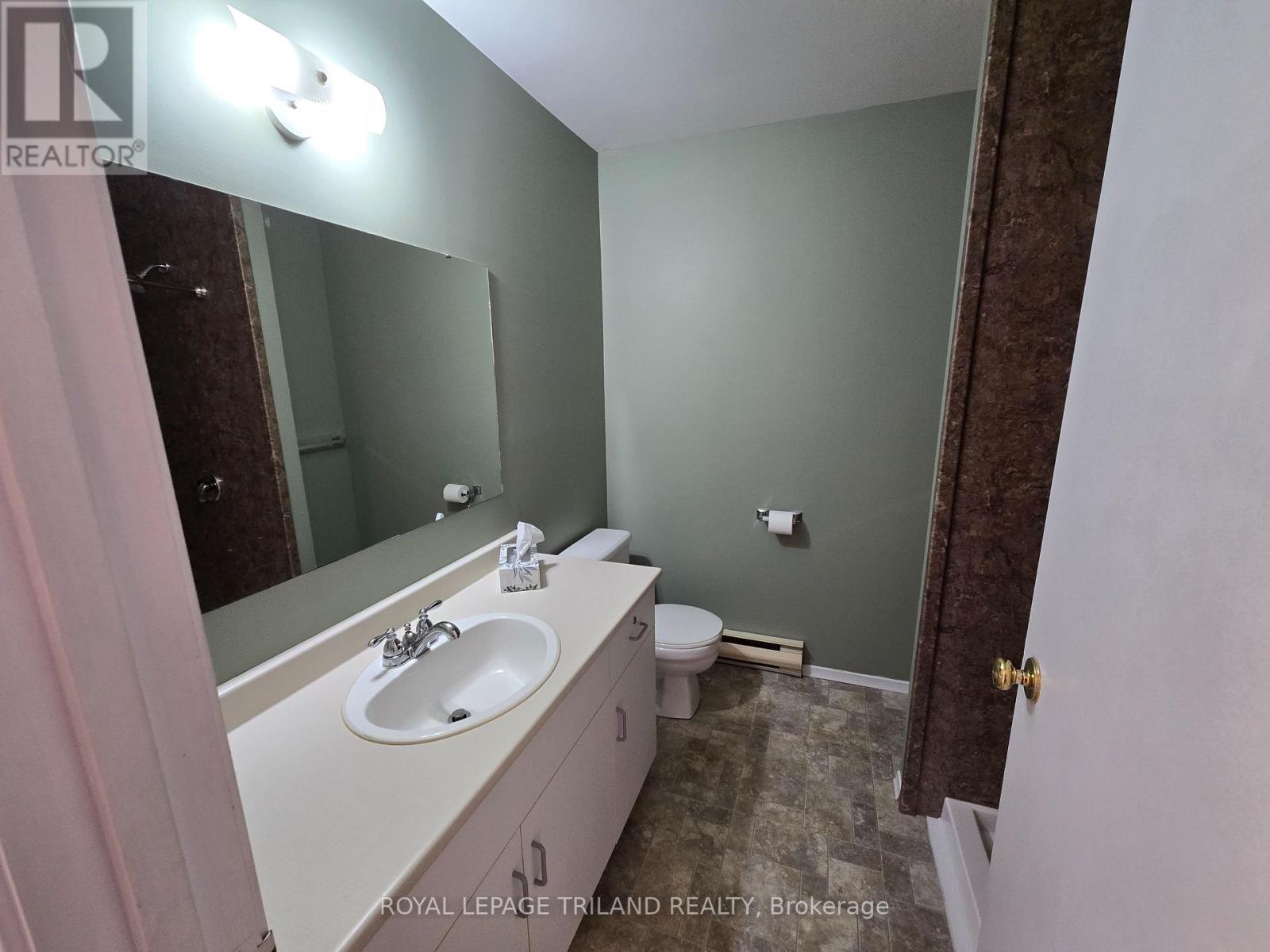 202 - 91 Alexandria Avenue, St. Thomas, Ontario  N5P 3M7 - Photo 13 - X13024386