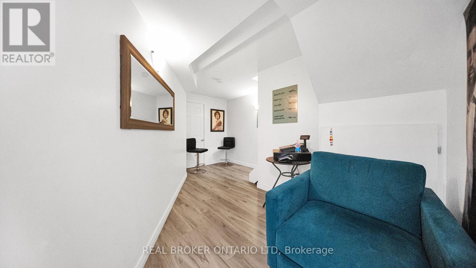 Photo 30 of 43 for 949 Blythwood Road