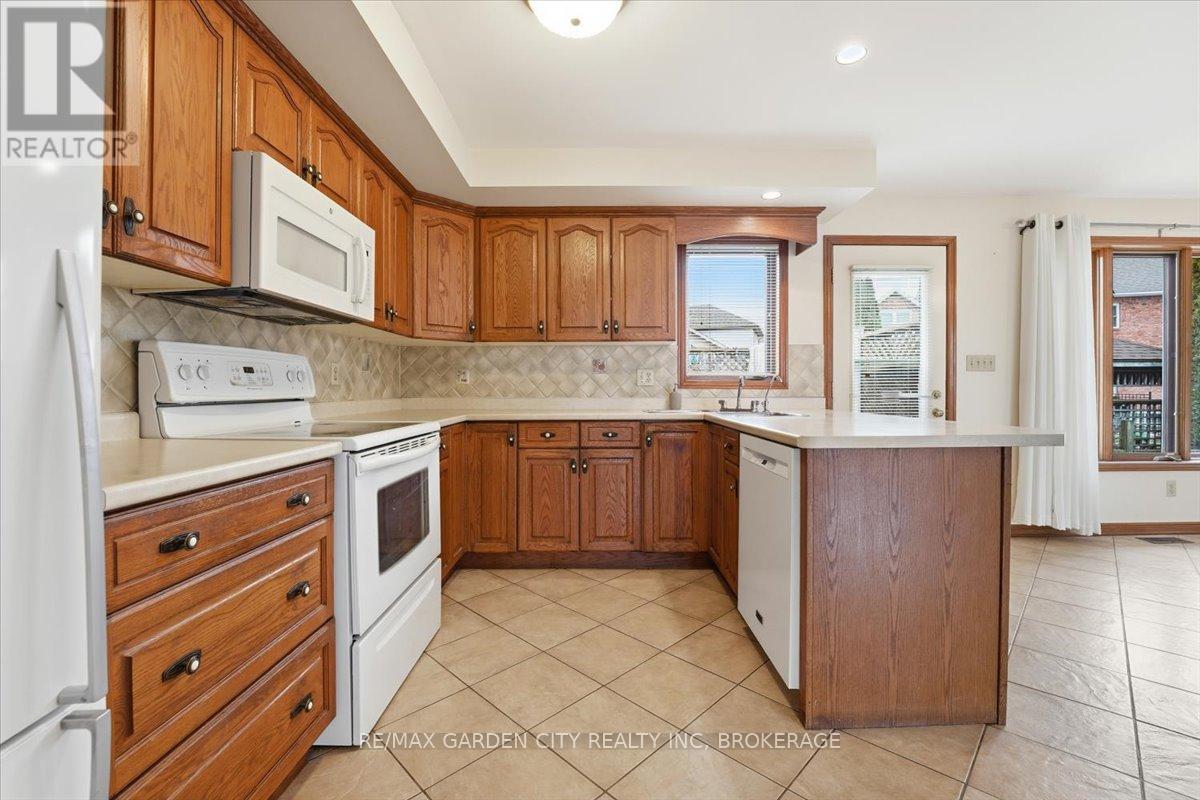 603 Bunting Road, St. Catharines, Ontario  L2M 2Z9 - Photo 6 - X12852870