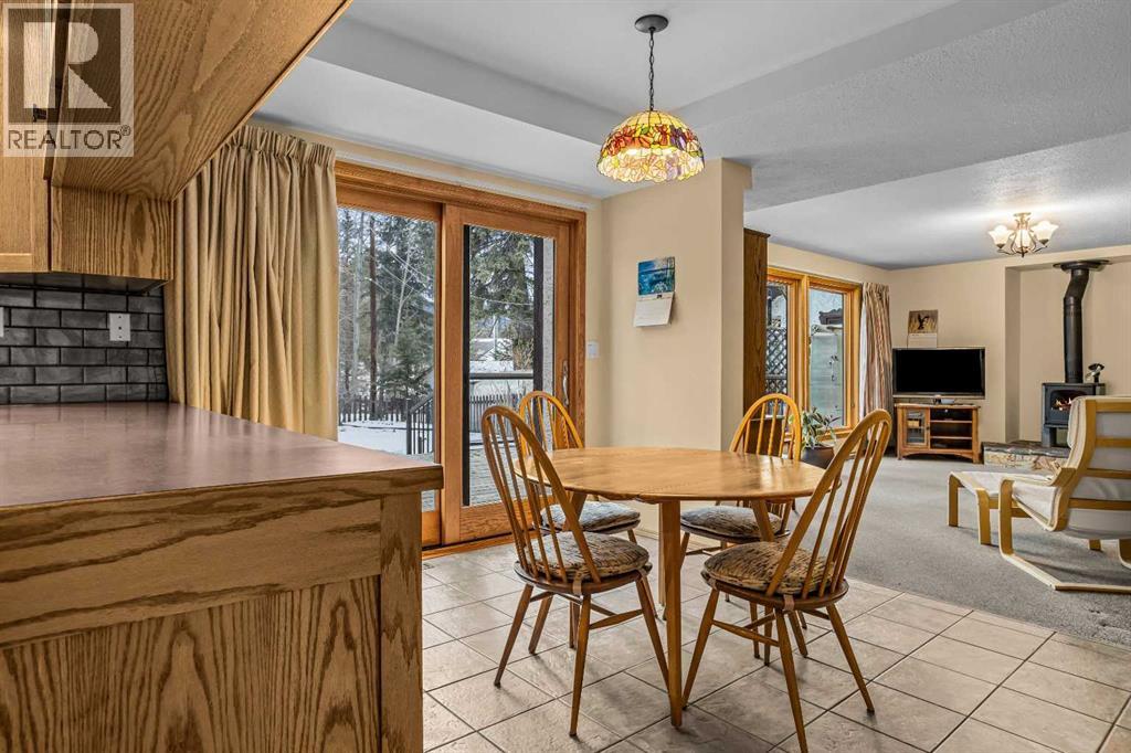 933 15th Street, Canmore, Alberta  T1W 1X2 - Photo 13 - A2290110