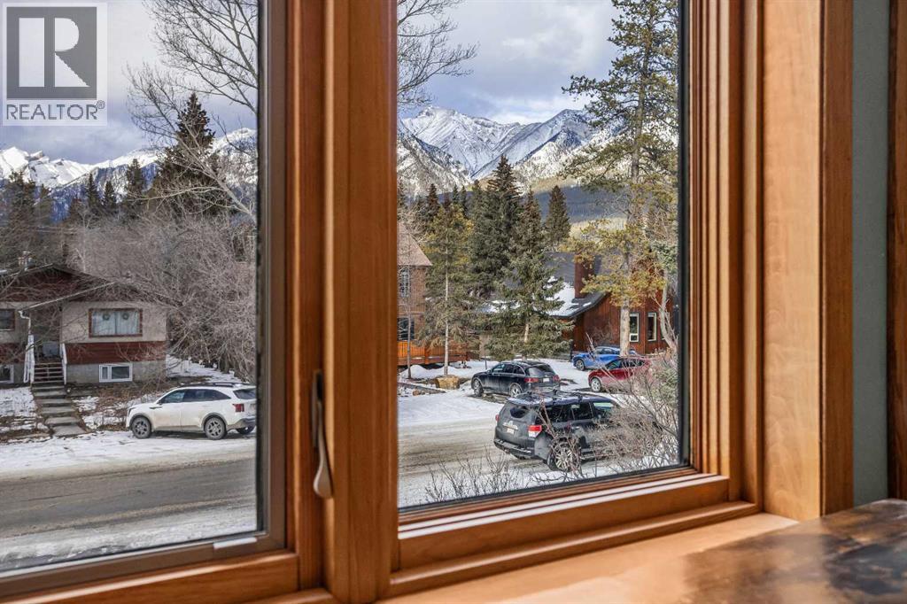 933 15th Street, Canmore, Alberta  T1W 1X2 - Photo 25 - A2290110