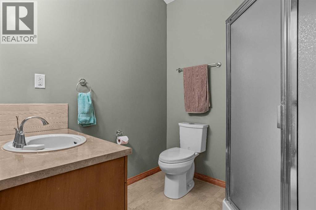 933 15th Street, Canmore, Alberta  T1W 1X2 - Photo 30 - A2290110