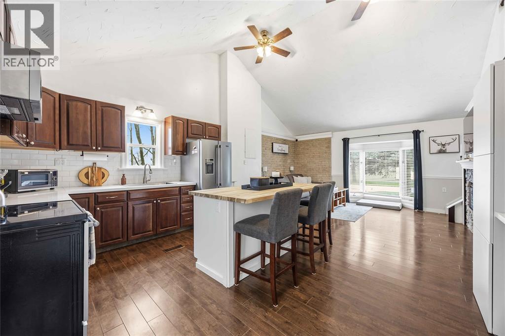 48 Cross Street, St Clair, Ontario  N0N 1G0 - Photo 18 - 26008087