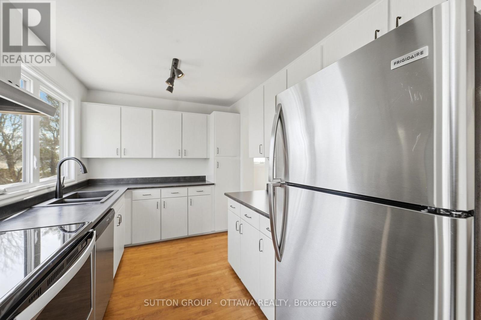 110 Pigeon Terrace, Ottawa, Ontario  K1V 9H7 - Photo 16 - X13024328