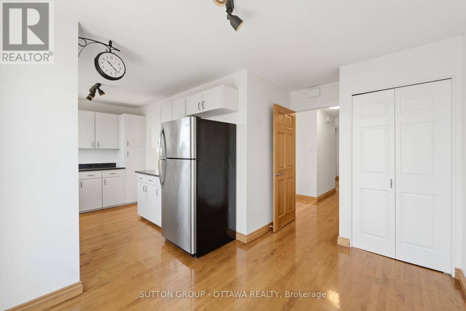 110 Pigeon Terrace, Ottawa, Ontario  K1V 9H7 - Photo 19 - X13024328