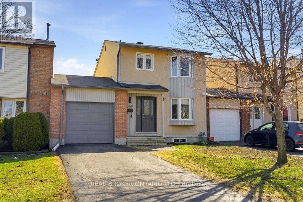1095 Avignon Court, Ottawa, Ontario  K1C 2M2 - Photo 2 - X13024338