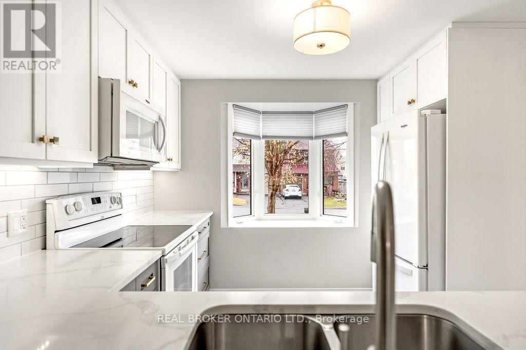 1095 Avignon Court, Ottawa, Ontario  K1C 2M2 - Photo 6 - X13024338
