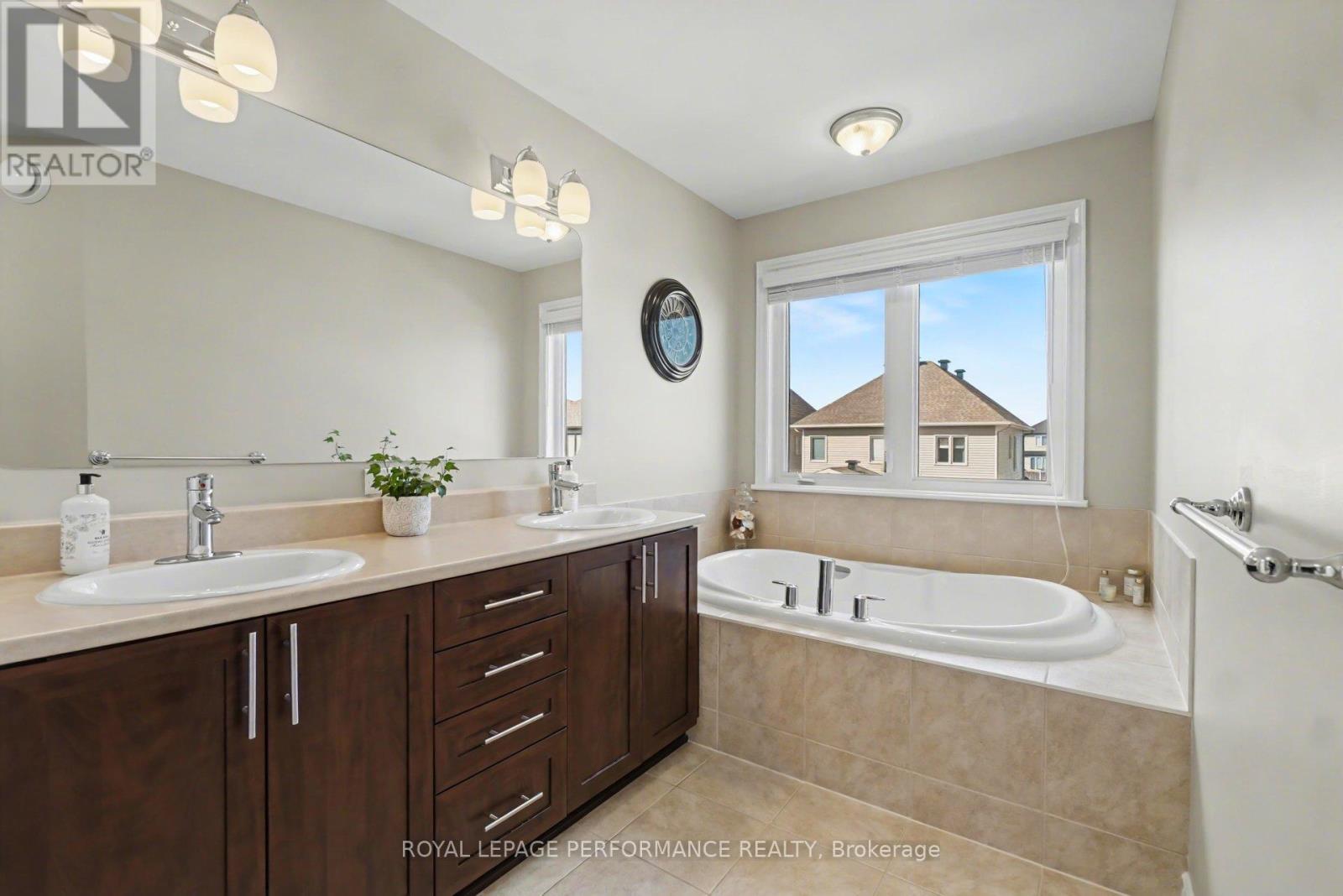 1828 Mickelberry Crescent, Ottawa, Ontario  K4A 0P2 - Photo 30 - X13024352