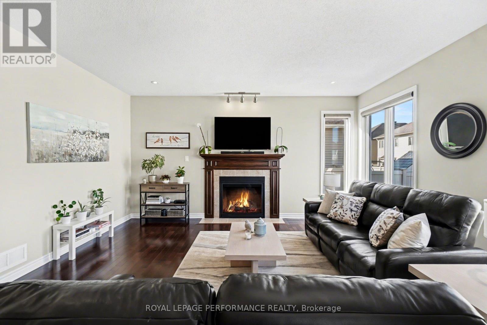 1828 Mickelberry Crescent, Ottawa, Ontario  K4A 0P2 - Photo 7 - X13024352