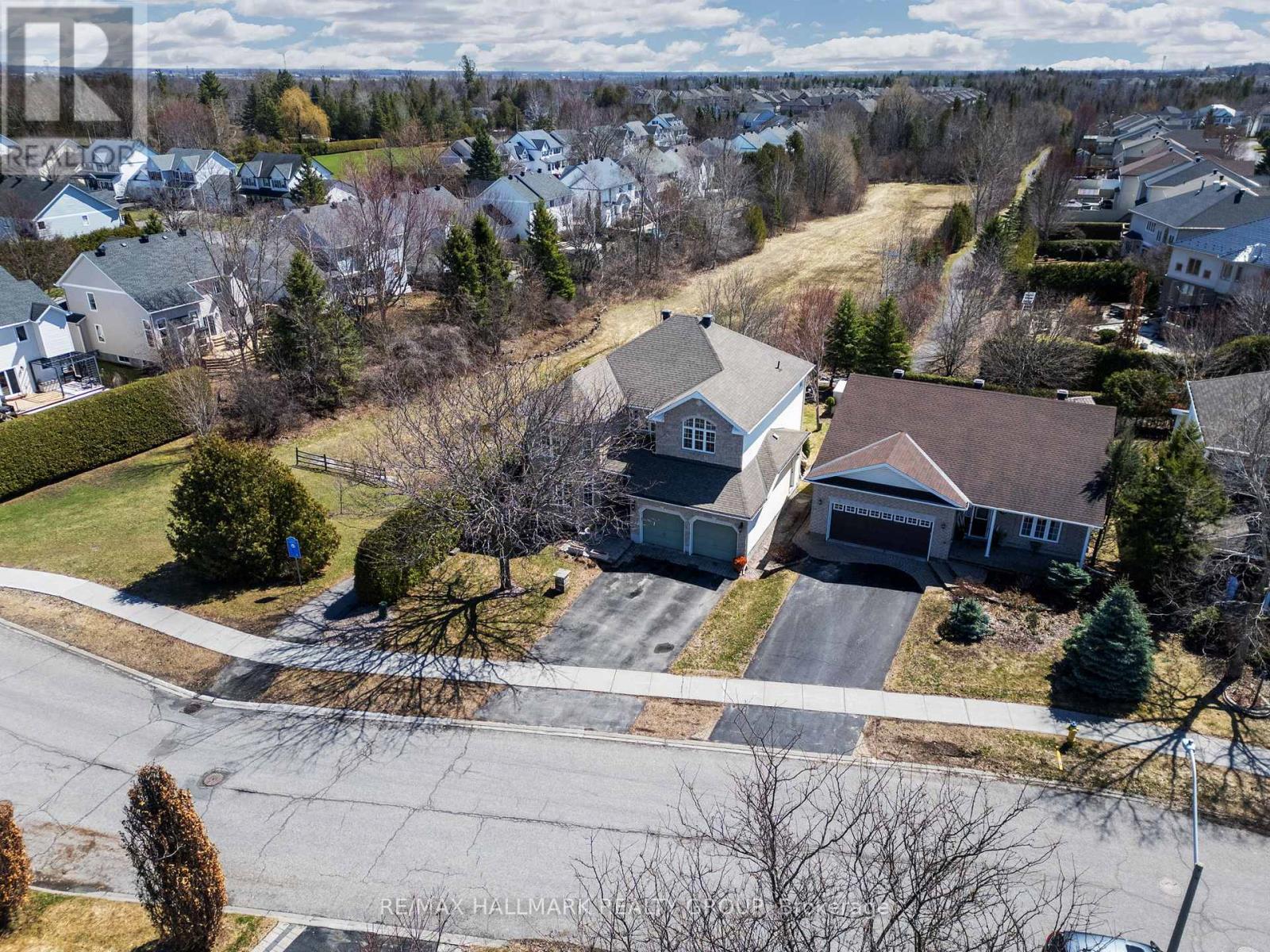 47 Snowberry Way, Ottawa, Ontario  K2S 2A8 - Photo 2 - X13024380