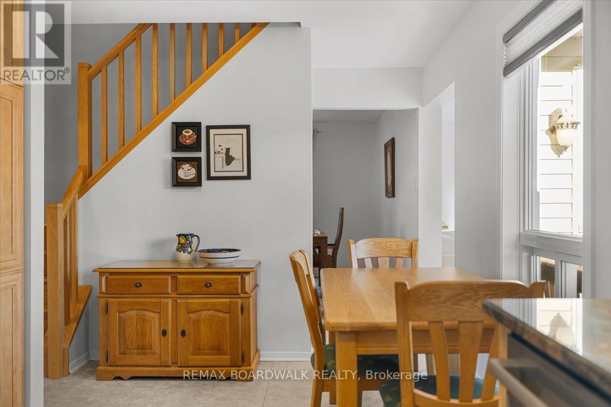 6241 St Albans Court, Ottawa, Ontario  K1C 3C5 - Photo 17 - X13024410