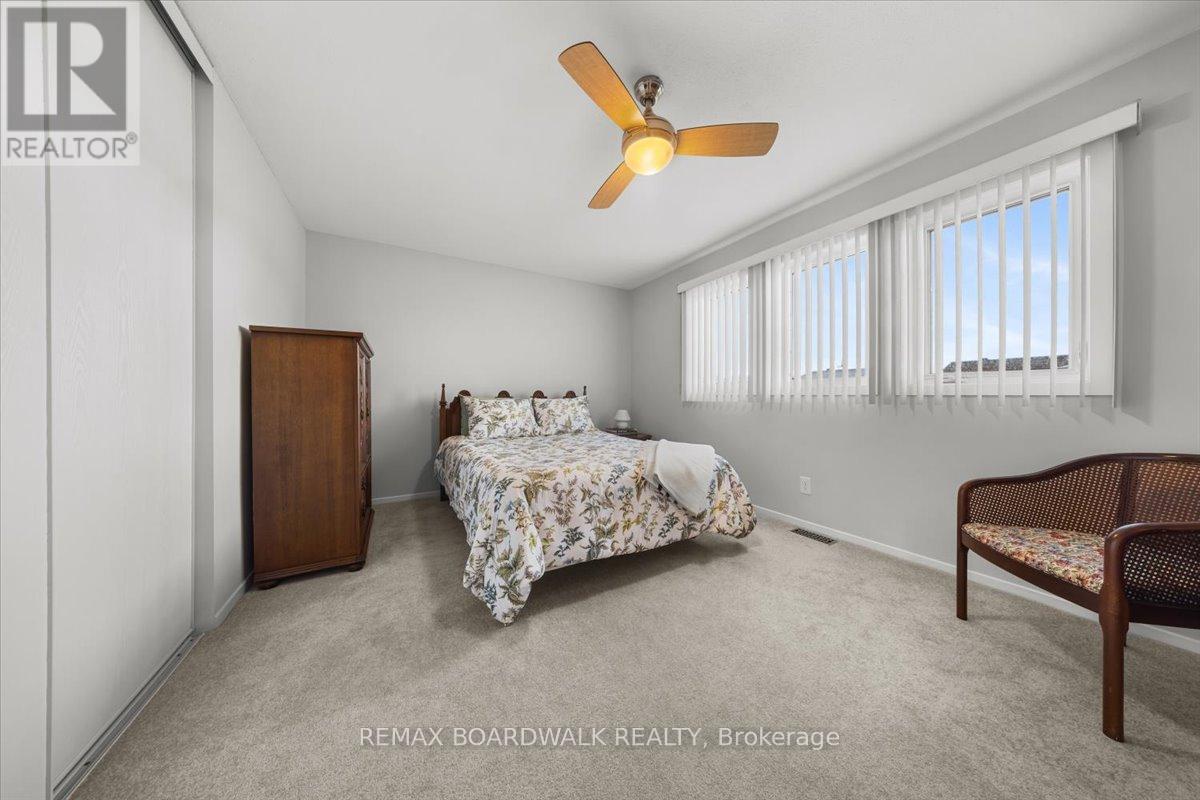 6241 St Albans Court, Ottawa, Ontario  K1C 3C5 - Photo 33 - X13024410