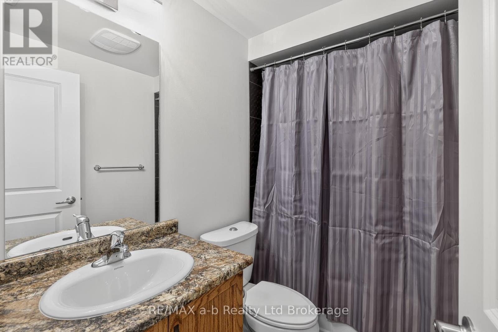 111 King Street East, Unit 14 Street, Ingersoll, Ontario  N5C 1G8 - Photo 14 - X13024508