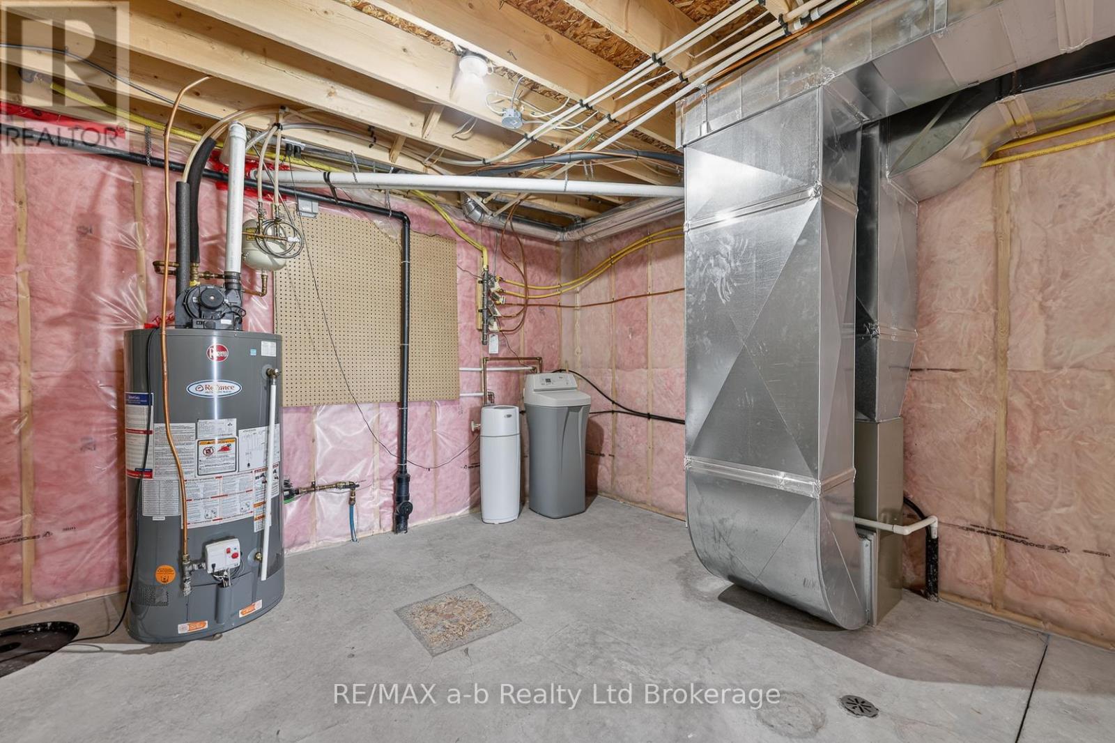 111 King Street East, Unit 14 Street, Ingersoll, Ontario  N5C 1G8 - Photo 21 - X13024508