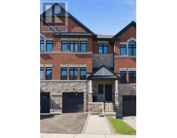 7 GORD MATTHEWS WAY, Uxbridge, Ontario