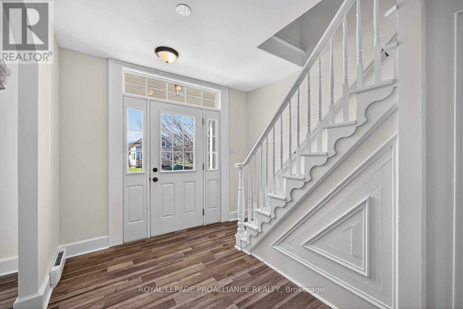 13 King Street, Rideau Lakes, Ontario  K0E 1G0 - Photo 6 - X13024496