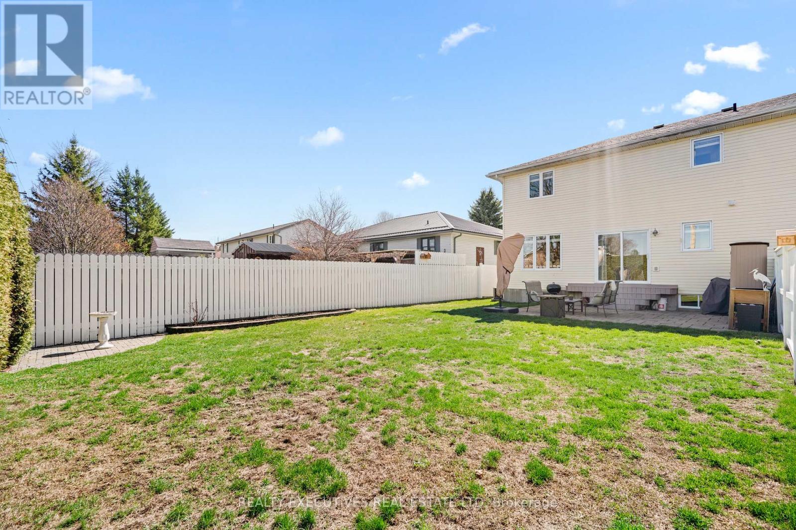 5520 Bridlewood Court, South Dundas, Ontario  K0E 1K0 - Photo 29 - X13024506