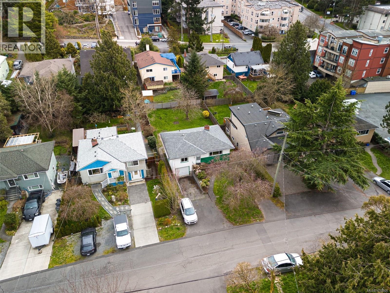 2935 Wascana St, Saanich, British Columbia  V9A 1V6 - Photo 34 - 1032936