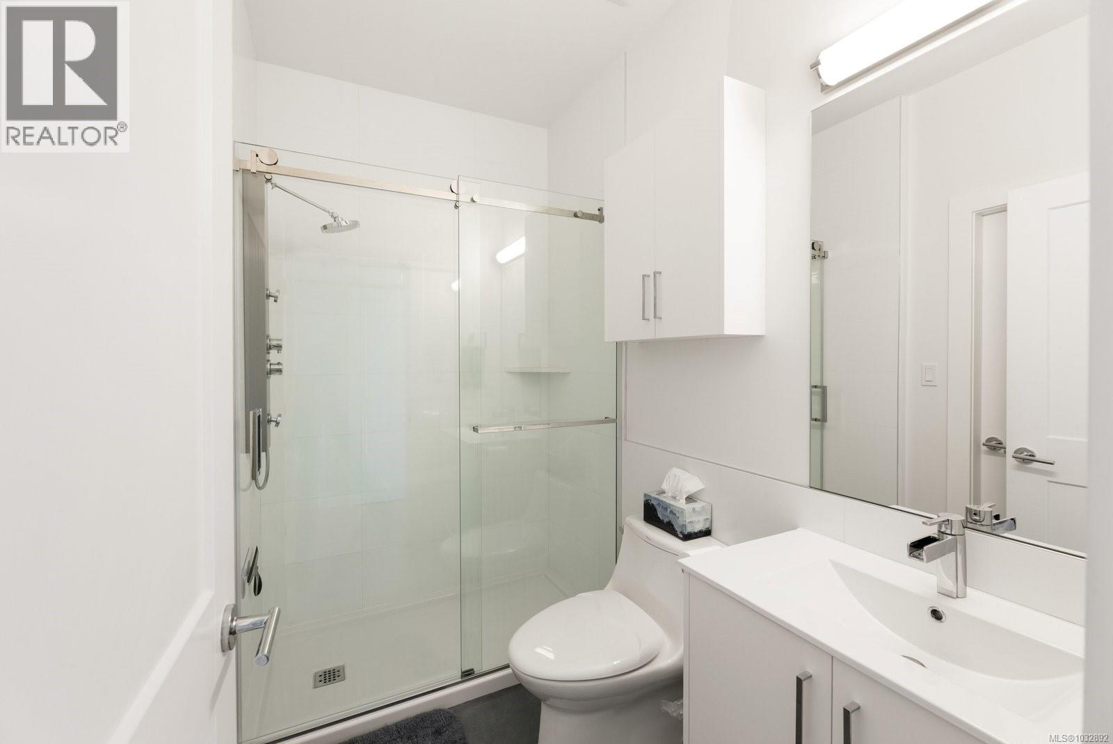 10965 Madrona Dr, North Saanich, British Columbia  V8L 5R7 - Photo 17 - 1032892