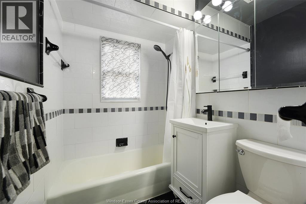 2575 Kildare Road, Windsor, Ontario  N8W 2Y4 - Photo 12 - 26008671