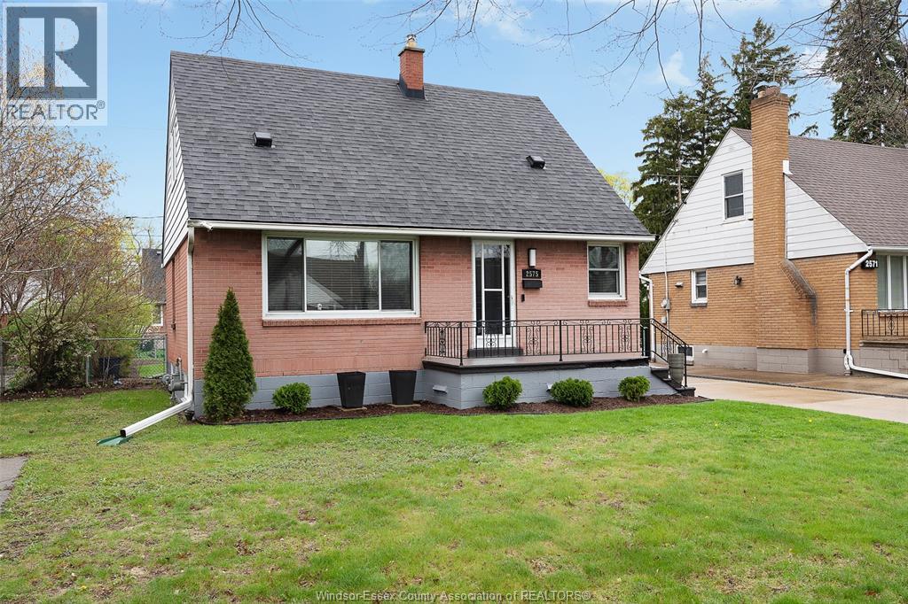 2575 Kildare Road, Windsor, Ontario  N8W 2Y4 - Photo 2 - 26008671