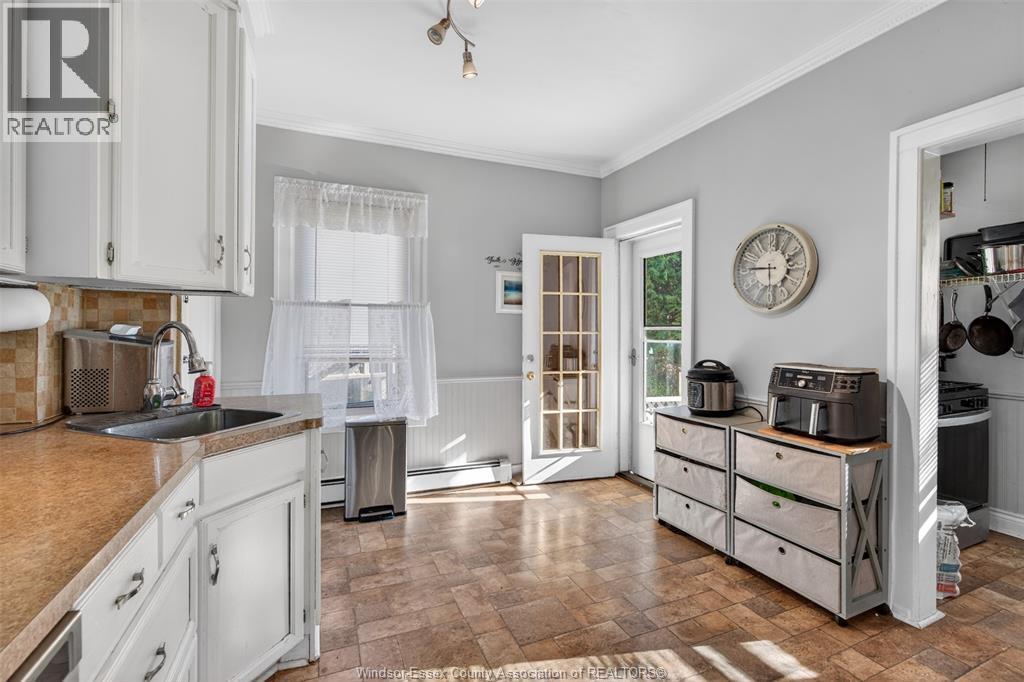 911 Victoria Avenue, Windsor, Ontario  N9A 4N5 - Photo 12 - 26008570