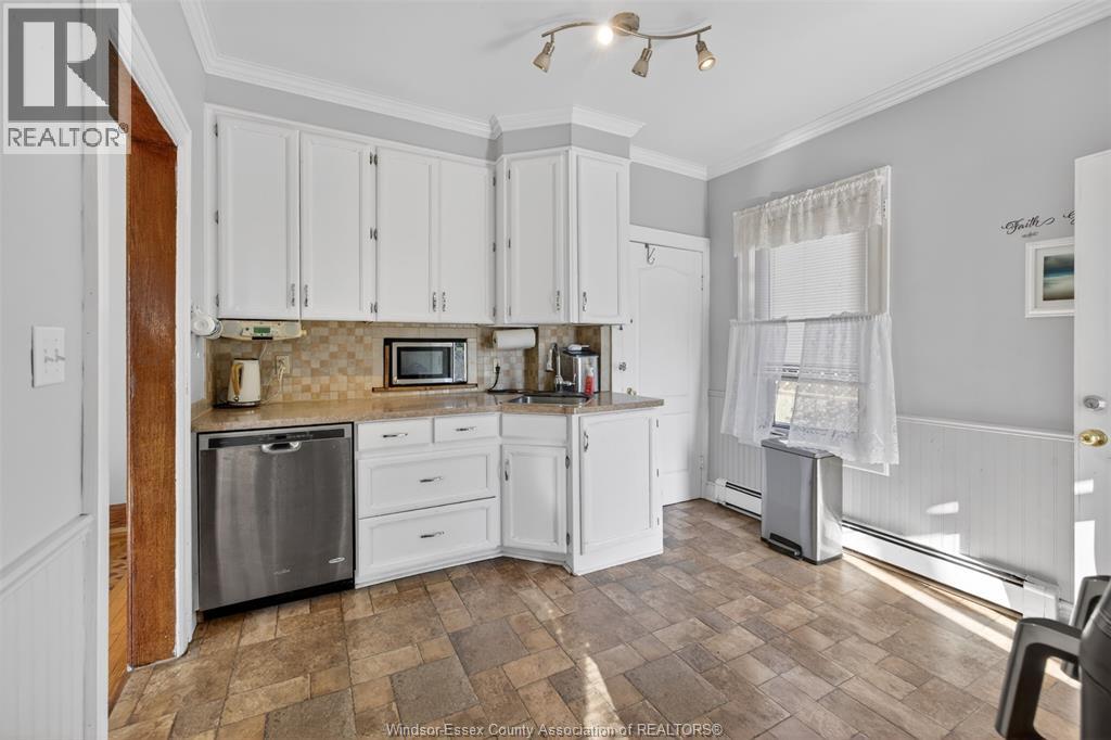 911 Victoria Avenue, Windsor, Ontario  N9A 4N5 - Photo 13 - 26008570