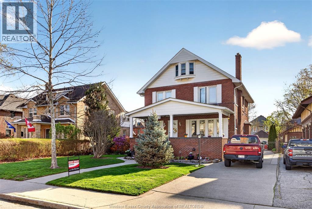911 Victoria Avenue, Windsor, Ontario  N9A 4N5 - Photo 2 - 26008570