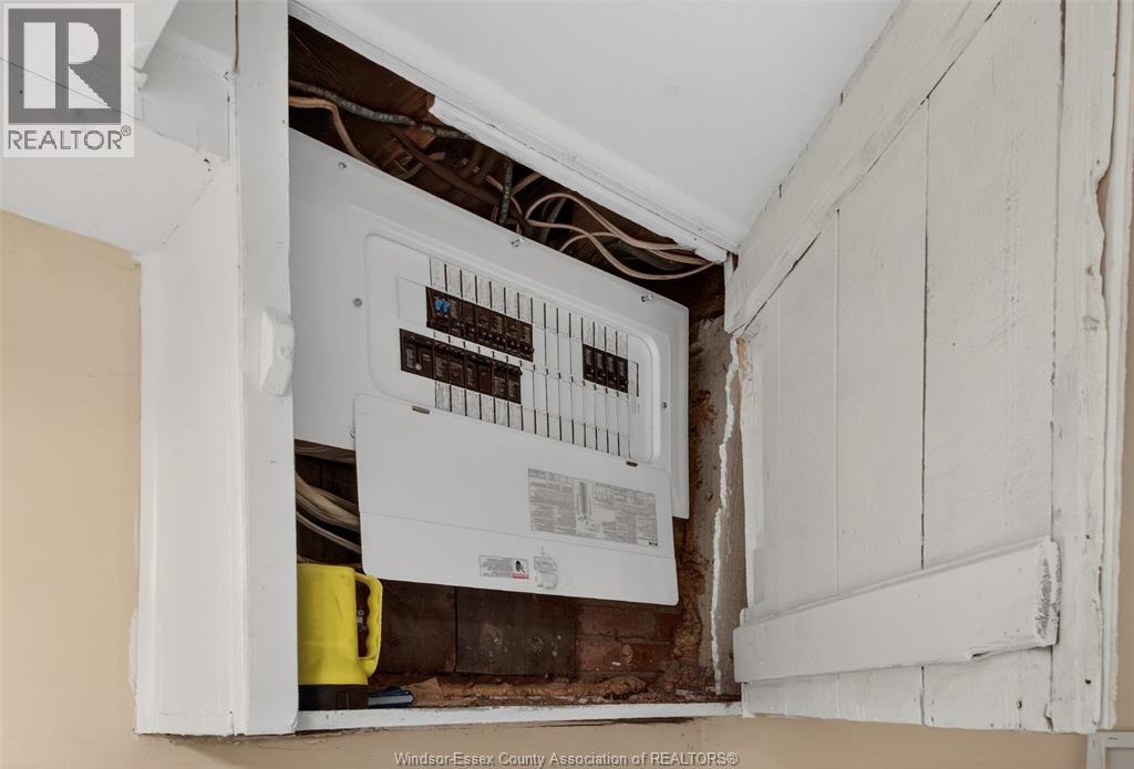 911 Victoria Avenue, Windsor, Ontario  N9A 4N5 - Photo 26 - 26008570