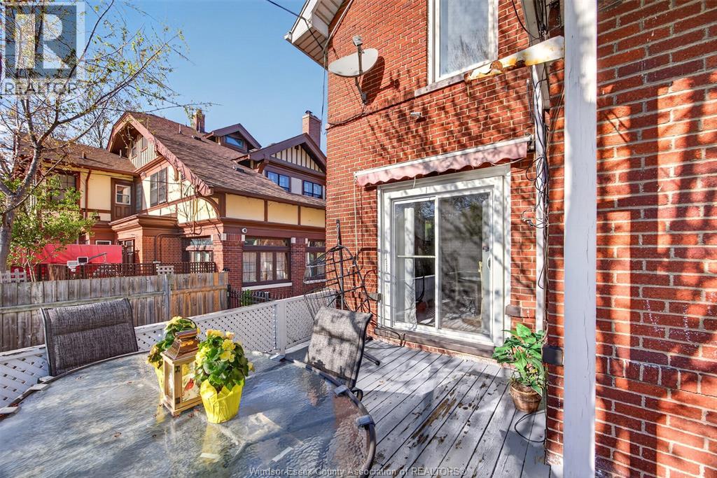 911 Victoria Avenue, Windsor, Ontario  N9A 4N5 - Photo 27 - 26008570